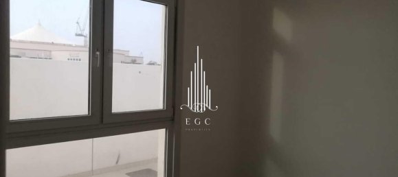 Villa T4 em Mohamed Bin Zayed City, UAE N.º 39252 7