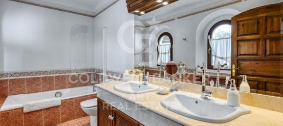 Вилла с 7 спальнями в Марбелья, Испания № 261905 17