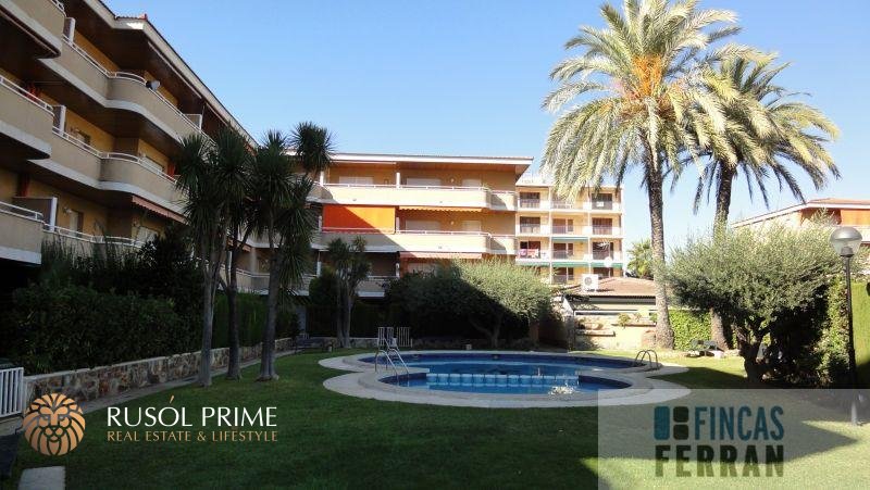 Apartamento de 3 dormitorios en Coma-Ruga, Spain No. 226