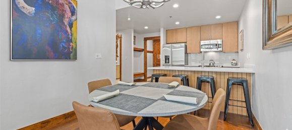 2 bedrooms Cafe / restaurant in Breckenridge, USA No. 154 5