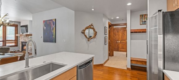 2 bedrooms Cafe / restaurant in Breckenridge, USA No. 154 11