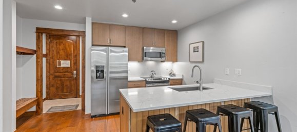 2 bedrooms Cafe / restaurant in Breckenridge, USA No. 154 8