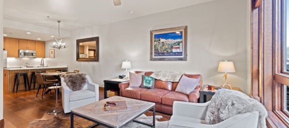 2 bedrooms Cafe / restaurant in Breckenridge, USA No. 154 4