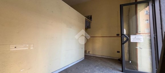 1 room Commercial property in Castellammare di Stabia, Italy No. 52619 14