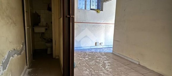 1 room Commercial property in Castellammare di Stabia, Italy No. 52619 27