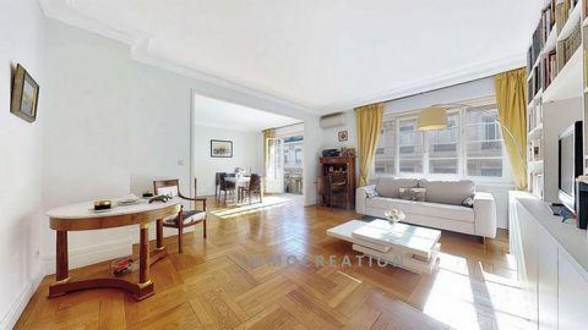 2 chambres Condo à Lyon, France No. 36362