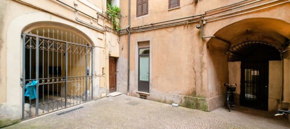 3 rooms Apartment in Rome, Italy No. 222546 5