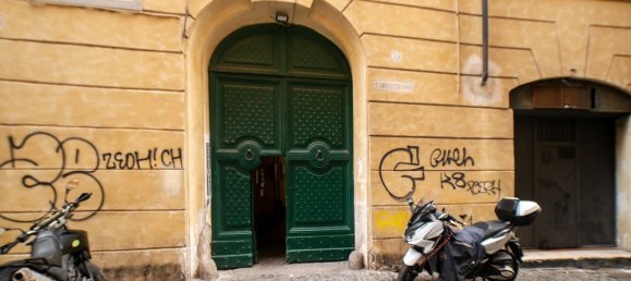 3 rooms Apartment in Rome, Italy No. 222546 3