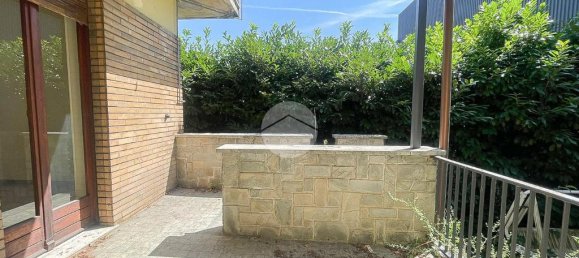 3 bedrooms Apartment in Cormano, Italy No. 268817 12