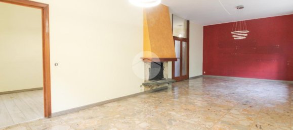 3 bedrooms Apartment in Cormano, Italy No. 268817 2