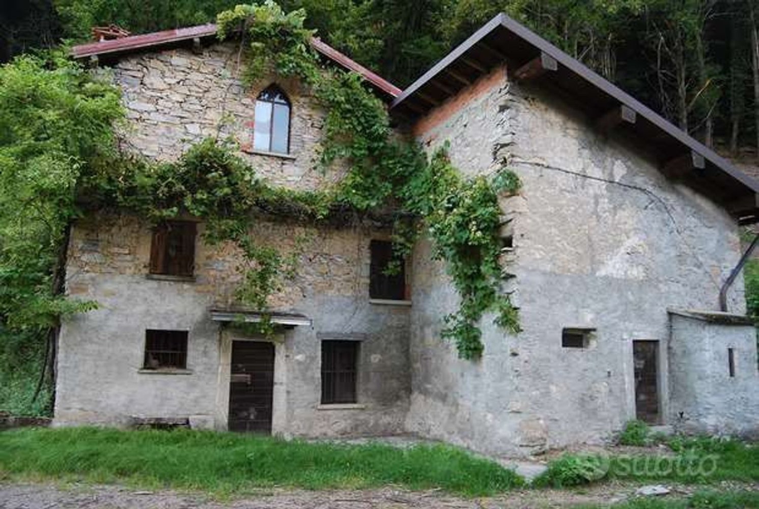 Casa de 6 divisões em Alta Valle Intelvi, Italy N.º 74098