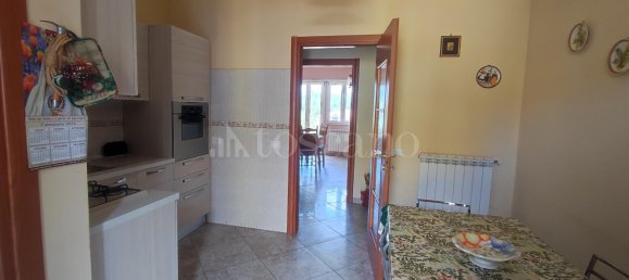 Apartamento de 5 habitaciónes en L'Aquila, Italy No. 41842 13