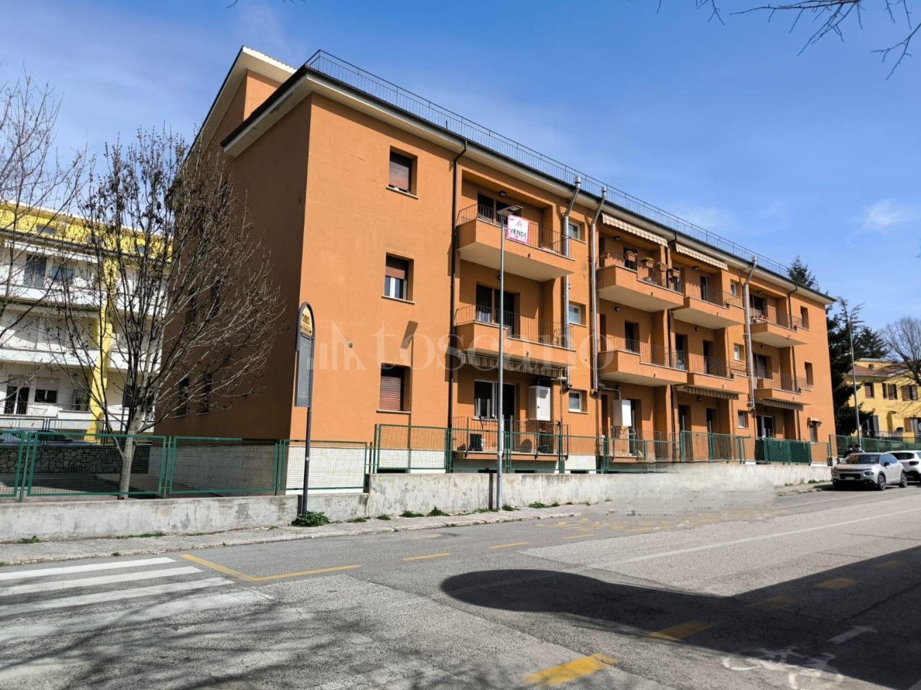 Apartamento de 5 habitaciónes en L'Aquila, Italy No. 41842