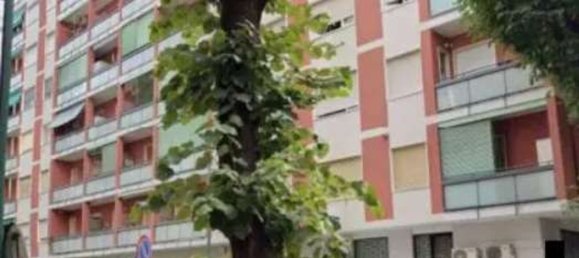 4 rooms Apartment in Sesto San Giovanni, Italy No. 310624 5