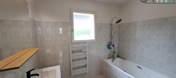 4 chambres Maison à Pont-sur-Yonne, France No. 195798 11