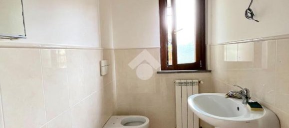 Apartamento de 3 divisões em Genzano di Roma, Italy N.º 37544 18