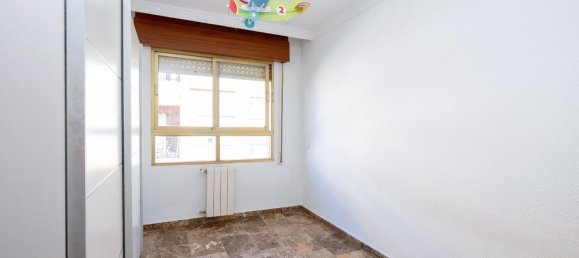 4 غرف نوم شقة في Granada, Spain رقم 18384 11