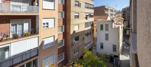 4 غرف نوم شقة في Granada, Spain رقم 18384 26