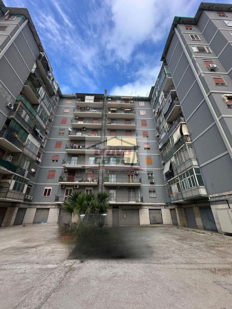 Квартира с 3 спальнями в Сиракузы, Италия № 332456