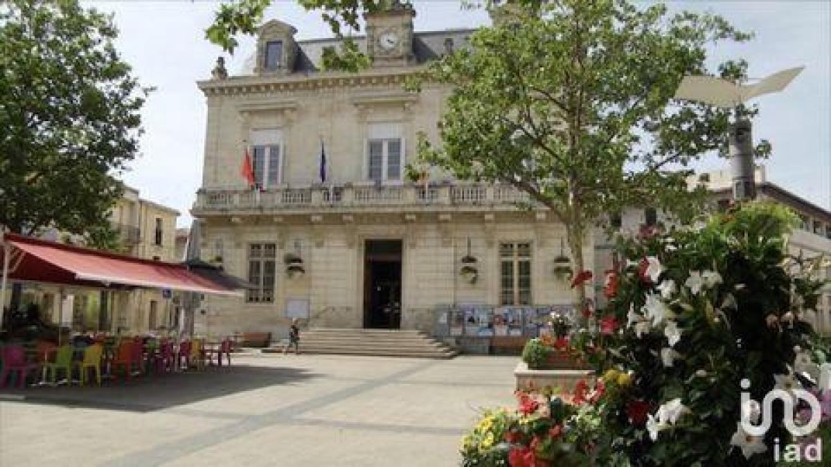 50m² Factory in Mauguio, France No. 19783