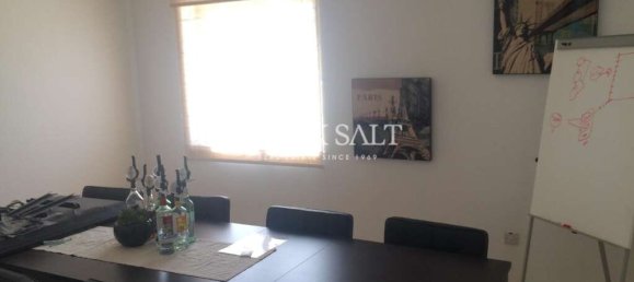 Oficina en Ta' Xbiex, Malta 31 m² No. 12615 2