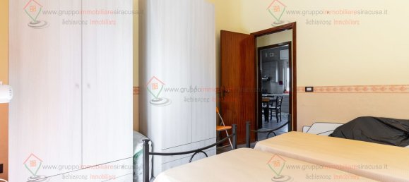 Apartamento de 6 habitaciónes en Syracuse, Italy No. 250568 16
