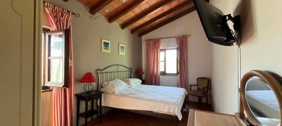 4 Schlafzimmer Haus in Camaiore, Italy, Nr. 280943 23