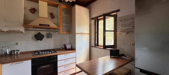 4 Schlafzimmer Haus in Camaiore, Italy, Nr. 280943 15