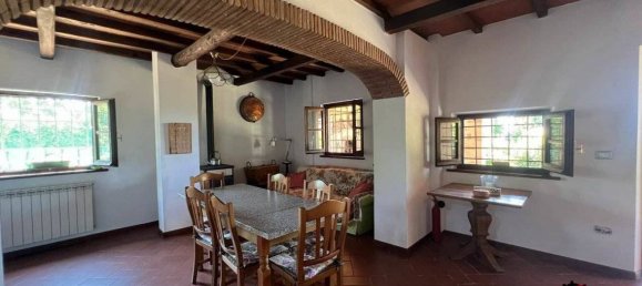 4 Schlafzimmer Haus in Camaiore, Italy, Nr. 280943 13