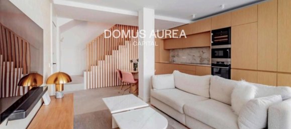 2 bedrooms Penthouse in Madrid, Spain No. 65521 4