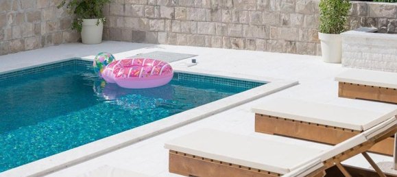 6 bedrooms Commercial property in Kotor, Montenegro No. 66 11