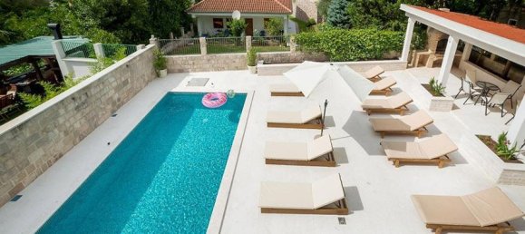 6 bedrooms Commercial property in Kotor, Montenegro No. 66 6