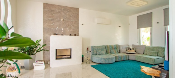 Коммерческая недвижимость с 5 спальнями в Агиос Тихонас, Кипр № 20432 9