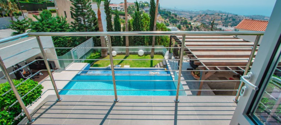 Коммерческая недвижимость с 5 спальнями в Агиос Тихонас, Кипр № 20432 3