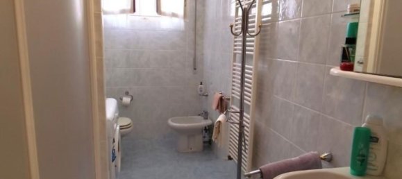 4 bedrooms Apartment in Massa, Italy No. 327207 16