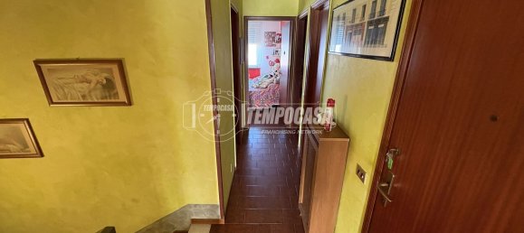 4 rooms Duplex in Cermenate, Italy No. 109595 8