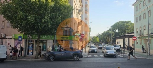 3 Schlafzimmer Wohnung in Amadora, Portugal, Nr. 337984 40