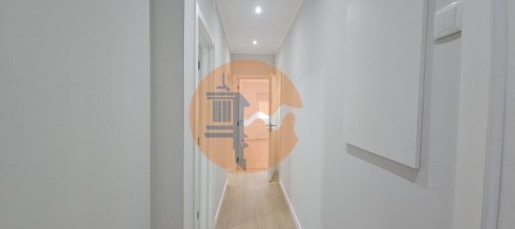 3 Schlafzimmer Wohnung in Amadora, Portugal, Nr. 337984 5