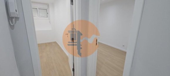 3 Schlafzimmer Wohnung in Amadora, Portugal, Nr. 337984 6