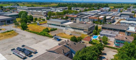 Lagerhaus in Gualtieri, Italy 1300m², Nr. 331639 26