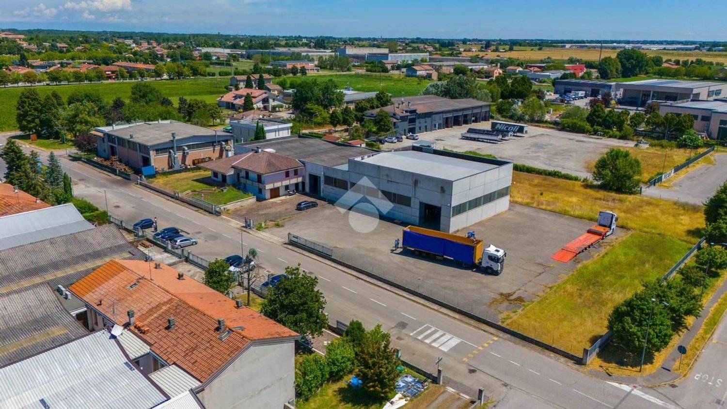 Lagerhaus in Gualtieri, Italy 1300m², Nr. 331639