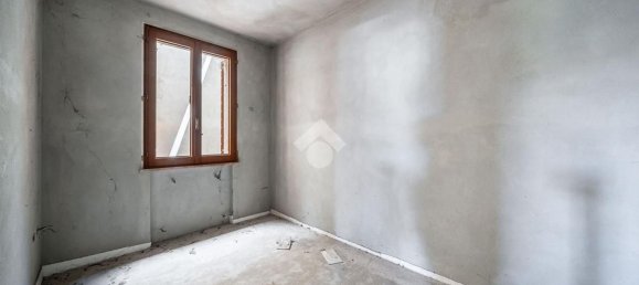 Lagerhaus in Gualtieri, Italy 1300m², Nr. 331639 19