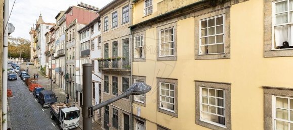 Edificio en Porto, Portugal 277 m² No. 215767 5