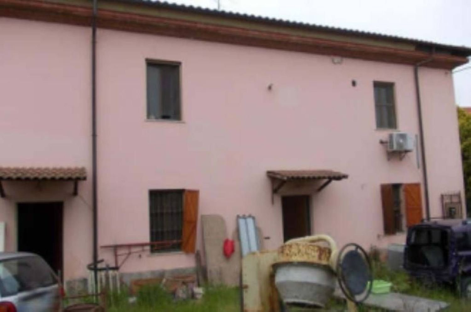 Квартира с 3 комнатами в Алессандрия, Италия № 208060