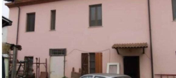 Квартира с 3 комнатами в Алессандрия, Италия № 208060 3