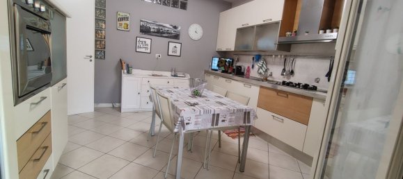 4 rooms Apartment in Bagheria, Italy No. 103548 4
