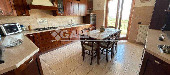 5 rooms Villa in San Vincenzo La Costa, Italy No. 343692 6