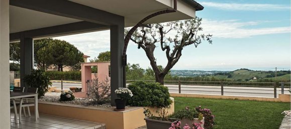 21 Schlafzimmer Wohnung in Ancona, Italy, Nr. 350731 3