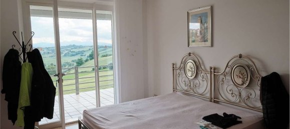 21 Schlafzimmer Wohnung in Ancona, Italy, Nr. 350731 11