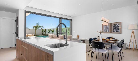 3 bedrooms Villa in Los Alcazares, Spain No. 13623 10